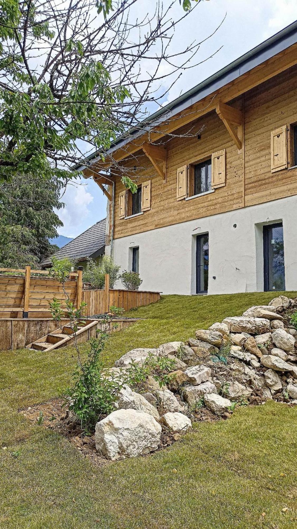 La Grange Savoyarde-Spa-Piscine-Proche Lac-Charme-Detente- 3 Etoiles Lathuile 외부 사진